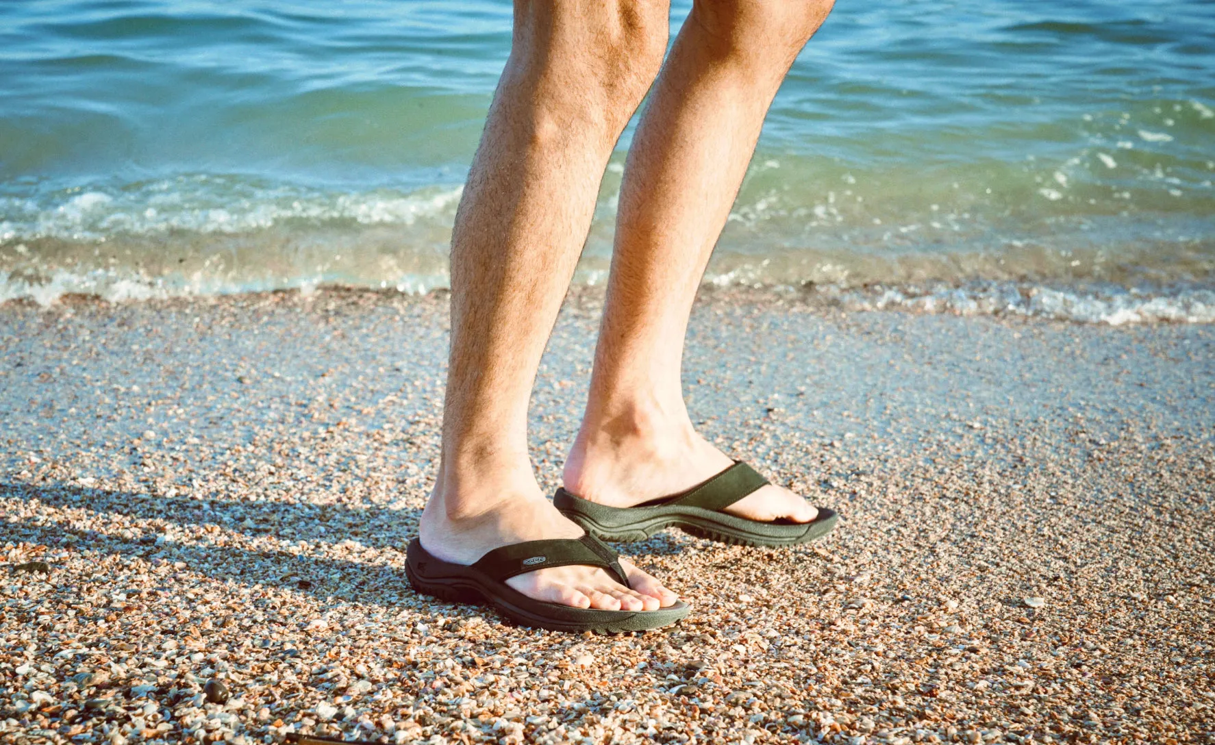 Men's Kona Leather Flip-Flop - Image 7